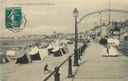 85 Vendee CPA FRANCE 85 " Les Sables d'Olonne, La plage et le remblai".