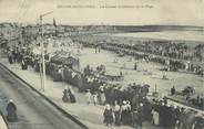 85 Vendee CPA FRANCE 85 " Les Sables d'Olonne, Les courses de cheveaux sur la plage".