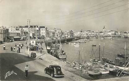 CPSM FRANCE 85 " Les Sables d'Olonne, Le Port".