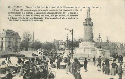 CPA FRANCE 21 " Dijon, Place du 30 octobre un jour de foire".