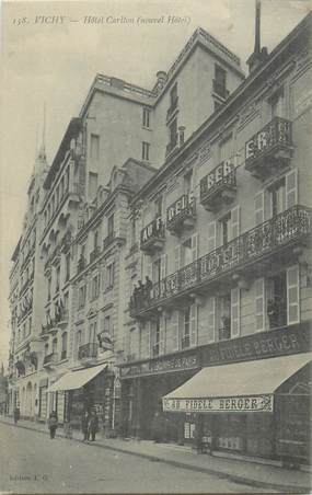 CPA FRANCE 03 " Vichy, Hôtel Carlton".