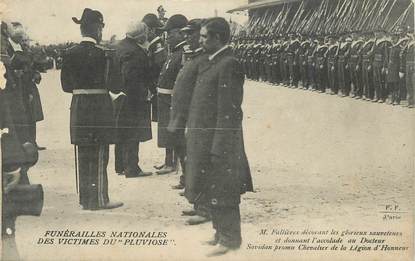 CPA FRANCE 62 " Funérailles nationales des victimes du sous-marin le Pluviose 1910". / MARINE MILITAIRE / CATASTROPHE