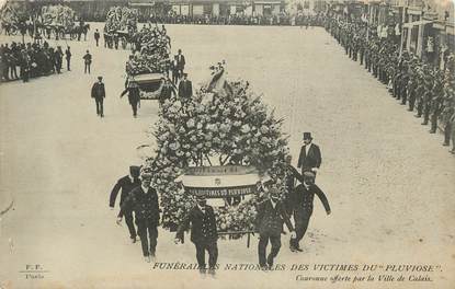 CPA FRANCE 62 "Funérailles des victimes du sous-marin Le Pluviose 1910". / MARINE MILITAIRE / CATASTROPHE