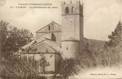 CPA FRANCE 84 " Vaison, La cathédrale".