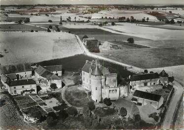 CPSM FRANCE 86 "Usseau, Vue aérienne du château de la Mothe".