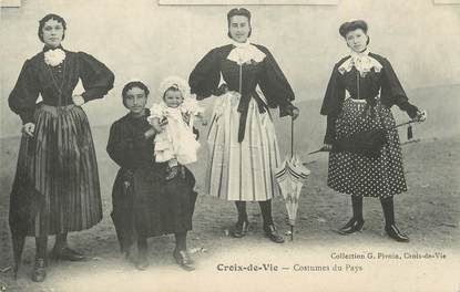 CPA FRANCE 85 "St Gilles Croix de Vie". / FOLKLORE