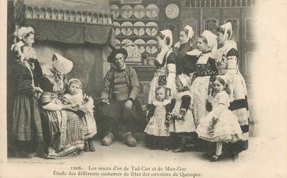 CPA FRANCE 29 "Environs de Quimper, Les noces d'or de Mr et Mme Goz, Costumes de fête. / FOLKLORE / EDITEUR VILLARD