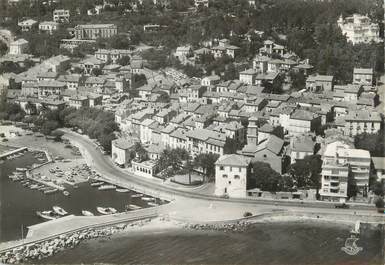 CPSM FRANCE 83 "Ste Maxime, Vue d'ensemble de la ville".