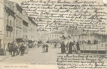 CPA FRANCE 30 " Alès, Descente du pont vieux".