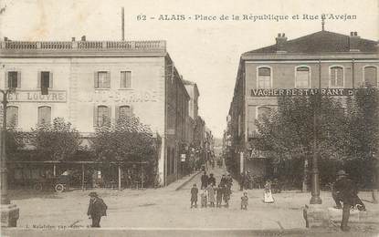 CPA FRANCE 30 " Alès, Place de la République".