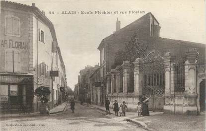 CPA FRANCE 30 " Alès, Ecole Fléchier et rue Florien".
