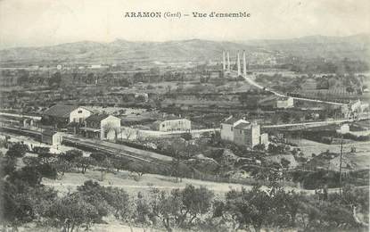 CPA FRANCE 30 " Aramon, Vue d'ensemble".