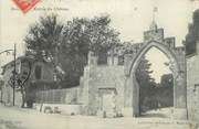 30 Gard CPA FRANCE 30 " Aramon, Entrée du château".