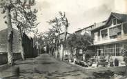 30 Gard CPSM FRANCE 30 "Barjac, Avenue Chaillot".