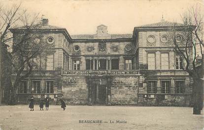 CPA FRANCE 30 "Beaucaire, La Mairie".