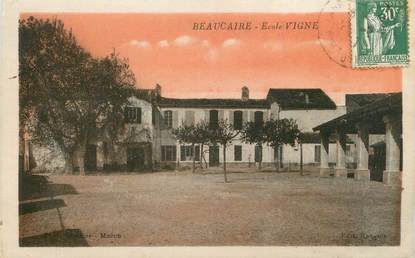 CPA FRANCE 30 "Beaucaire, Ecole Vigne".