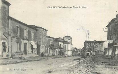 CPA FRANCE 30 " Clarensac, Route de Nimes".