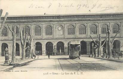 CPA FRANCE 30 "Nimes, La gare du PLM".