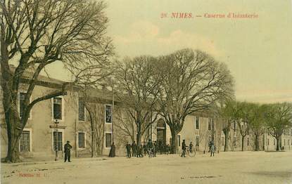 CPA FRANCE 30 "Nimes, Caserne d'infanterie".