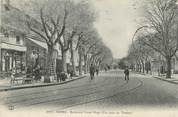 30 Gard CPA FRANCE 30 "Nimes, Le Boulevard Victor Hugo".