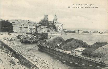CPA FRANCE 30 "Pont St Esprit, Le port".