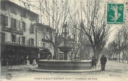 CPA FRANCE 30 "Pont St Esprit, Fontaine du Coq".