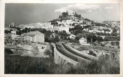 CPSM FRANCE 04 " Forcalquier, Vue d'ensemble".