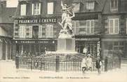 50 Manche CPA FRANCE 50 " Villedieu Les Poëles, Le monument aux morts".