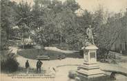 30 Gard CPA FRANCE 30 " Alès, Le bosquet, Le monument Pasteur et le buste du Poète Cévenol La Fare Alais".