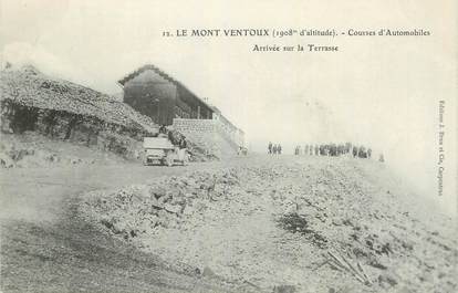 CPA FRANCE 84 " Le Mont Ventoux, Courses d'automobiles, Arrivée sur la terrasse ".