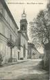 30 Gard CPA FRANCE 30 " Remoulins, Rue d'Uzès et l'église".