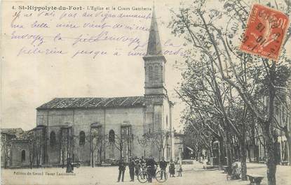 CPA FRANCE 30 " St Hippolyte du Fort, L'église et le Cours Gambetta".