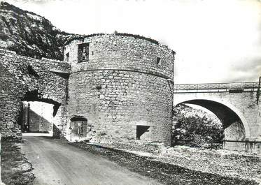 CPSM FRANCE 30 " St Hippolyte du Fort, La vieille tour".