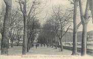 30 Gard CPA FRANCE 30 " St Jean du Gard, Une allée de la place d'armes".