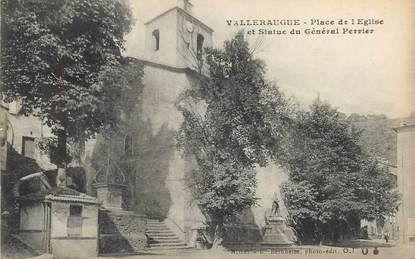 CPA FRANCE 30 " Valleraugue, Place de l'église et statue du Général Perrier".