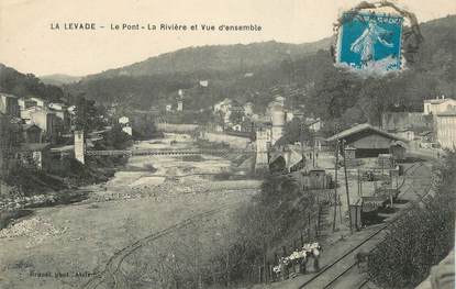 CPA FRANCE 30 " La Levade, Le pont, la rivière et vue d'ensemble".
