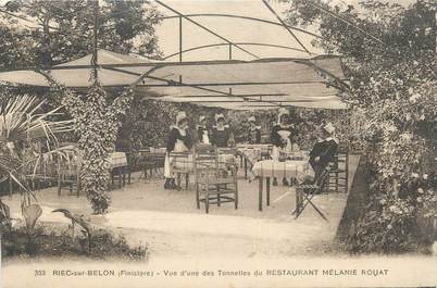 CPA FRANCE 29 "Riec sur Belon, Vue d'une des tonnelles du Restaurant Mélanie Rouat".