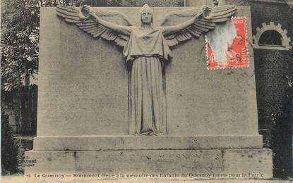 CPA FRANCE 59 "Le Quesnoy, Le monument aux morts".