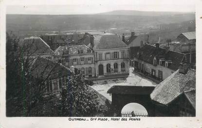 CPSM FRANCE 62 "Outreau, Grand Place, Hôtel des Postes".