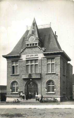 CPSM FRANCE 62 "Vermelles, L'Hôtel de Ville".