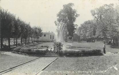 CPSM FRANCE 44 " Nay, Le parc de la promenade et le fronton".