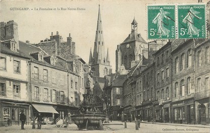 CPA FRANCE 22 "Guingamp, la Fontaine et la rue Notre Dame"