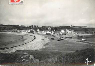 CPSM FRANCE 29 " Terenez, Le sillon entre deux mers et les maisons du port".