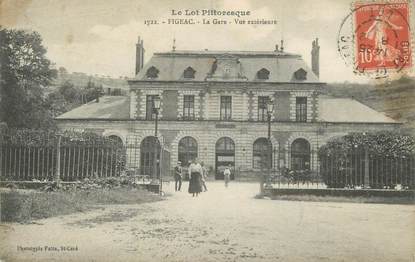 CPA FRANCE 46 " Figéac, La gare vue extérieure".