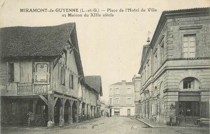 CPA FRANCE 47 " Miramont de Guyenne, Place de l'Hôtel de Ville".