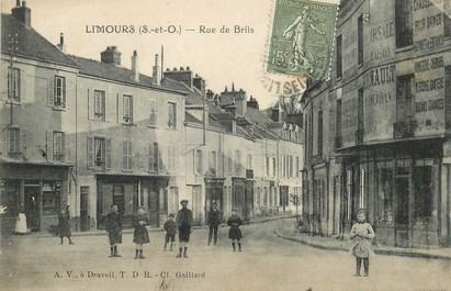 CPA FRANCE 91 "Limours, rue de Briis"