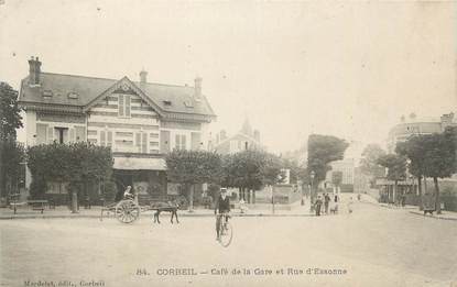 CPA FRANCE 91 "Corbeil, Café de la gare et rue d'Essonne".