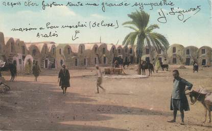 CPA TUNISIE "Médenine, Place du Cafard"