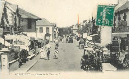 CPA  FRANCE 44 "Pornichet, Avenue de la gare"