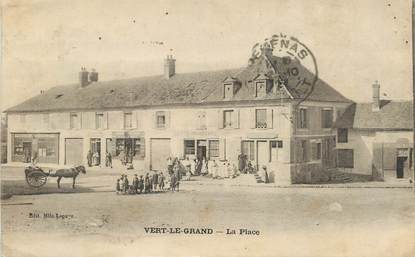 CPA FRANCE 91 " Vert le Grand, La place".